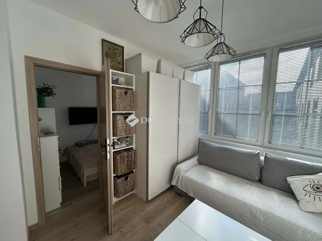 Eladó lakás Budapest XXI. kerület 27 nm