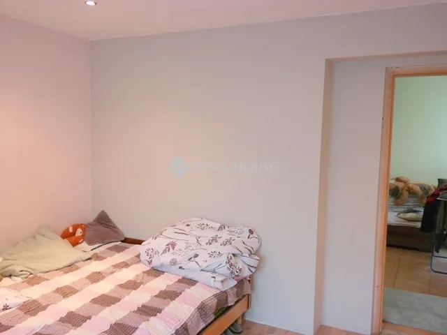 Eladó ház Áporka 136 nm