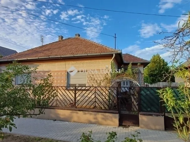 Eladó ház Vecsés 76 nm