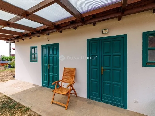 Eladó ház Etyek 90 nm