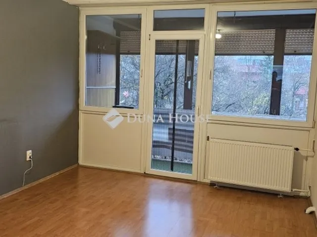 Eladó lakás Budapest XVI. kerület 52 nm