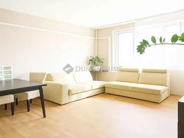 Eladó lakás Budapest XV. kerület 68 nm