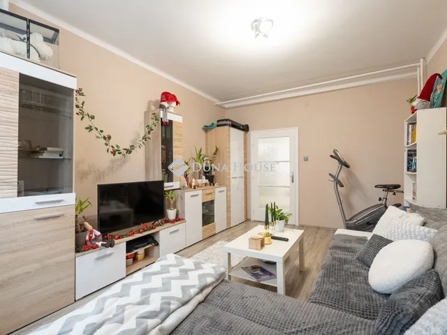 Eladó lakás Tatabánya 57 nm