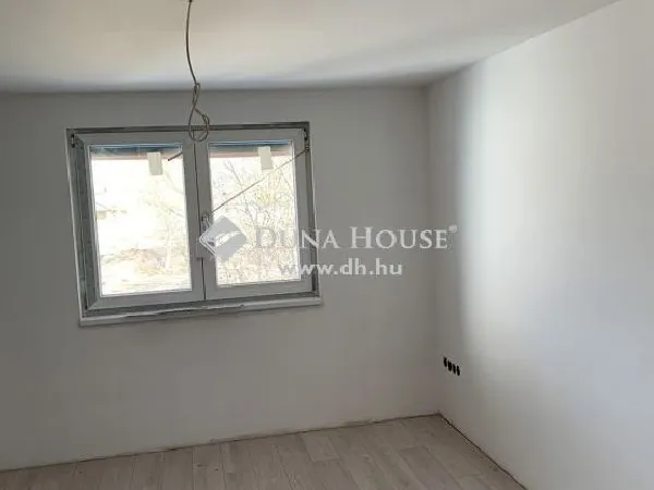 Eladó ház Szigetmonostor 109 nm