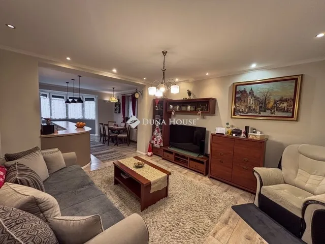 Eladó lakás Dunakeszi 82 nm