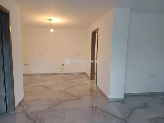 Eladó ház Tápióbicske 74 nm