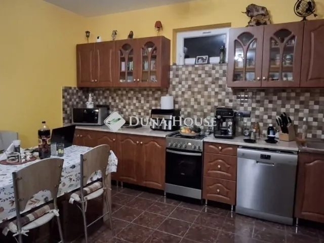 Eladó ház Dunaharaszti 194 nm