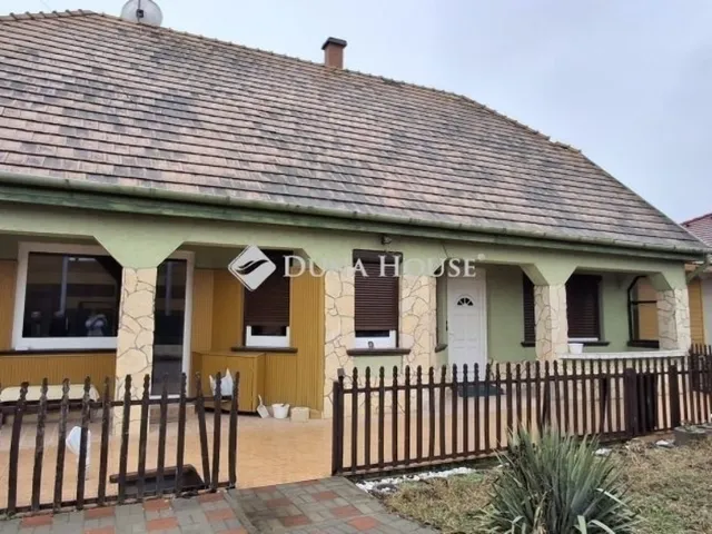 Eladó ház Dunaharaszti 194 nm