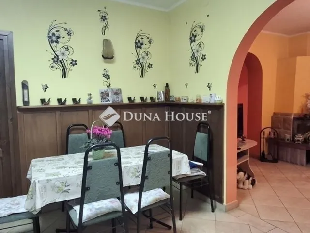 Eladó ház Dunaharaszti 194 nm