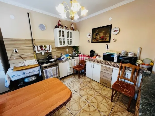 Eladó ház Tápiószecső 217 nm