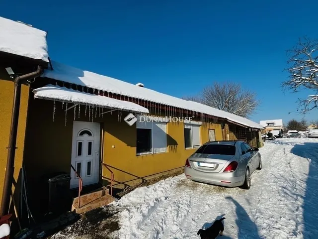 Eladó ház Tápiószecső 217 nm