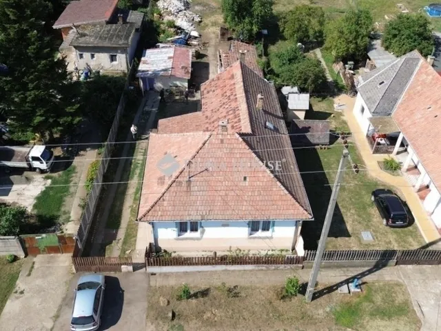 Eladó ház Kartal 105 nm