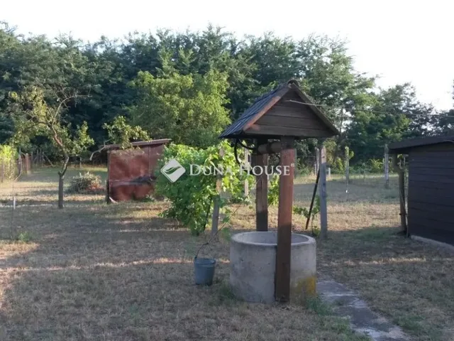 Eladó telek Veresegyház 1139 nm