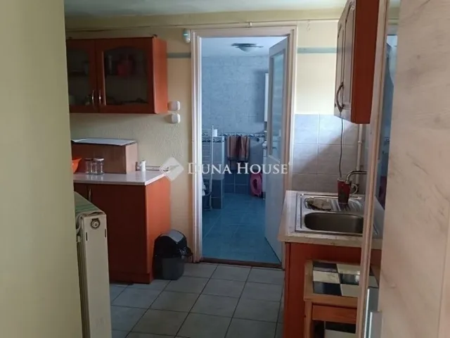 Eladó ház Szentmártonkáta 222 nm