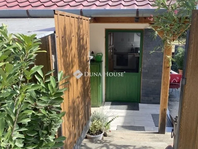 Eladó ház Tass 69 nm