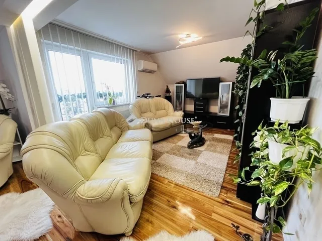 Eladó ház Monor 190 nm