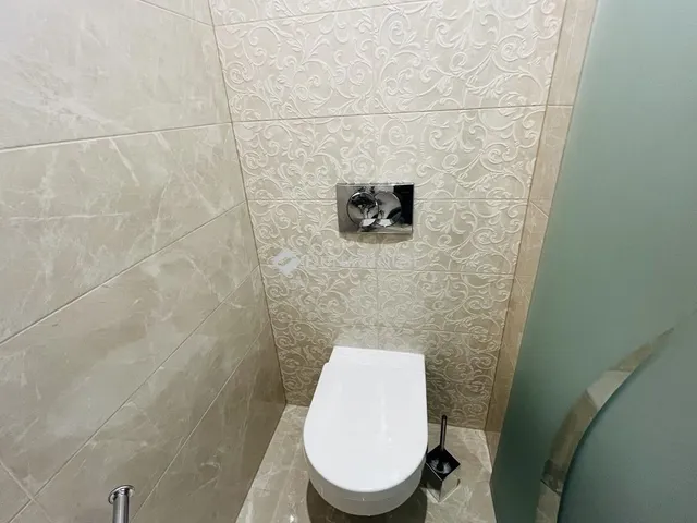 Eladó ház Monor 190 nm