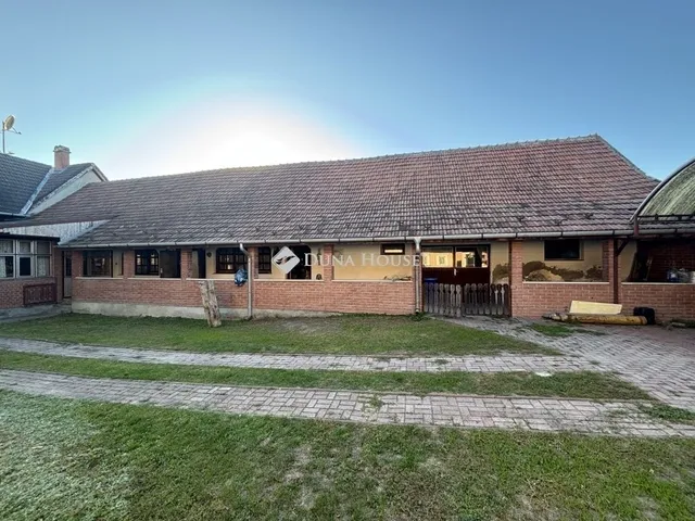 Eladó ház Dunaharaszti 176 nm