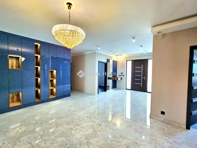 Eladó ház Alsónémedi 259 nm