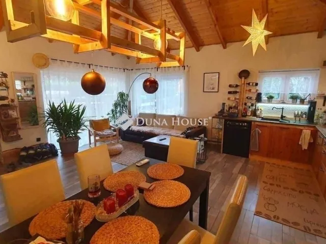 Eladó ház Kiskunlacháza 92 nm