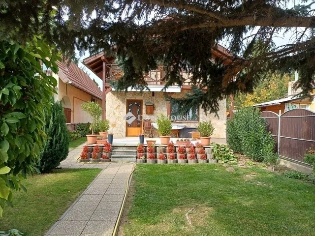 Eladó ház Szigetcsép 77 nm