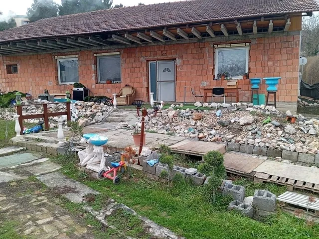 Eladó ház Dunaújváros 150 nm