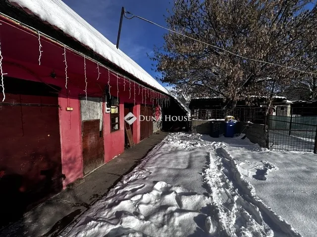 Eladó ház Dunavecse 110 nm