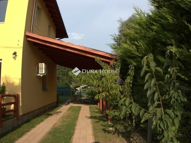 Eladó ház Kiskunlacháza 166 nm