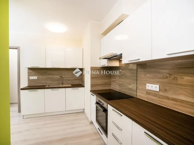 Eladó lakás Budapest XIII. kerület 72 nm