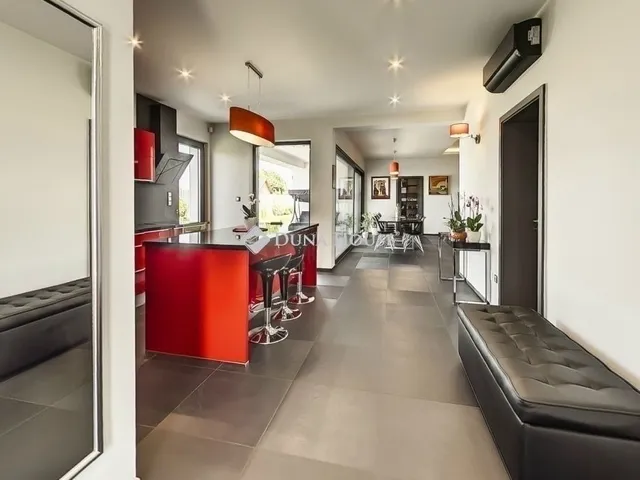 Eladó ház Dabas 270 nm