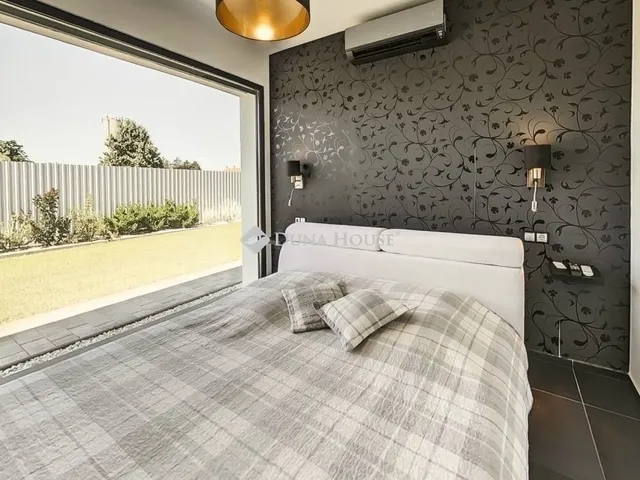 Eladó ház Dabas 270 nm