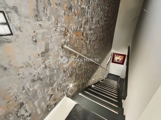 Eladó ház Dabas 270 nm