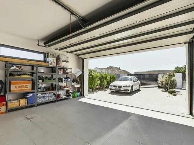 Eladó ház Dabas 270 nm