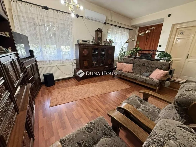 Eladó ház Dunakeszi 342 nm