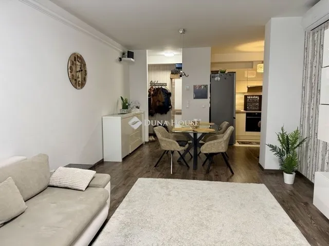 Eladó lakás Budapest XIII. kerület 98 nm