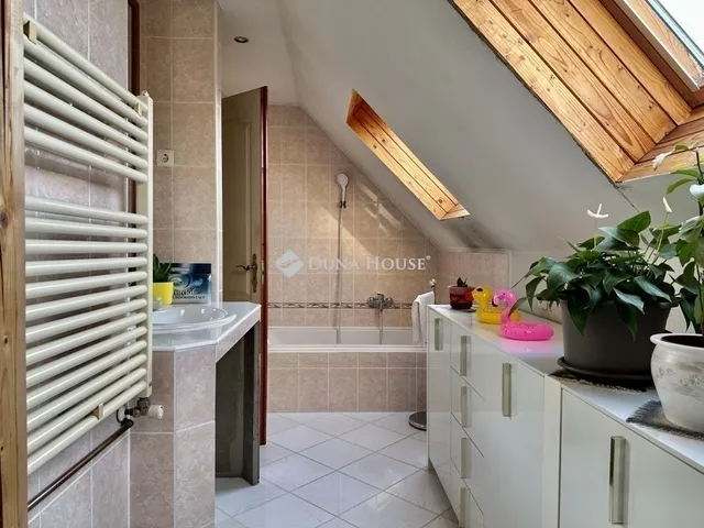 Eladó ház Budakeszi 152 nm