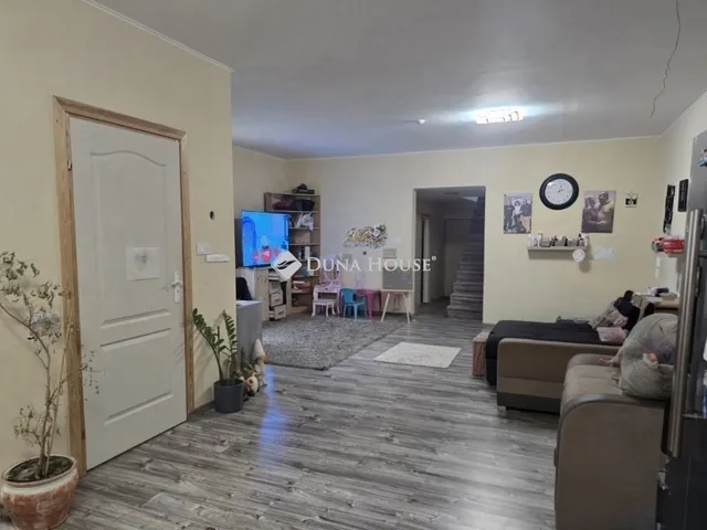 Eladó ház Dabas 162 nm