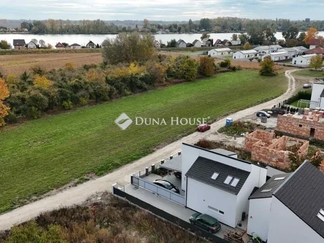 Eladó lakás Ráckeve 62 nm