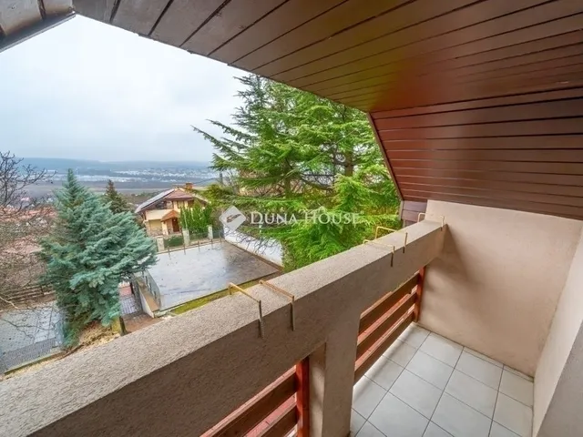 Eladó ház Budaörs 150 nm