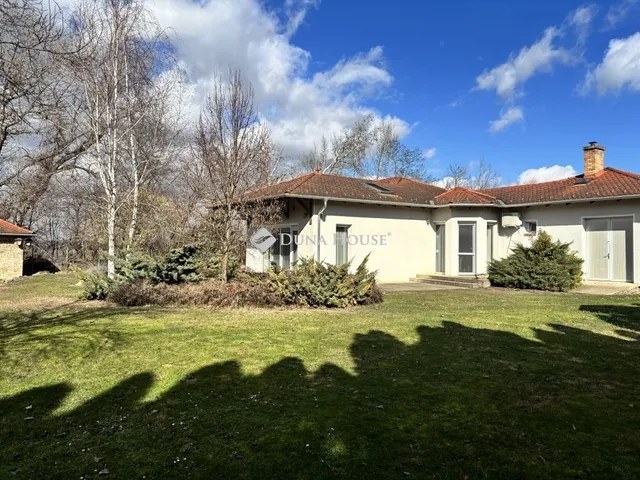 Eladó ház Alsónémedi 185 nm