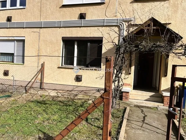 Eladó lakás Ócsa 59 nm