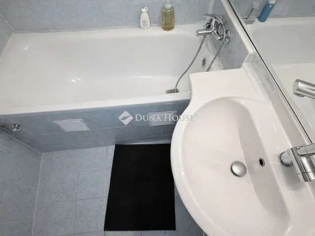 Eladó lakás Budapest X. kerület 68 nm