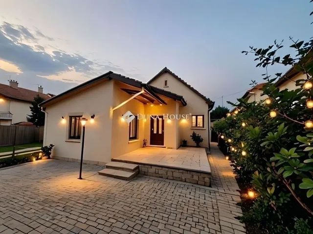 Eladó ház Fót 80 nm