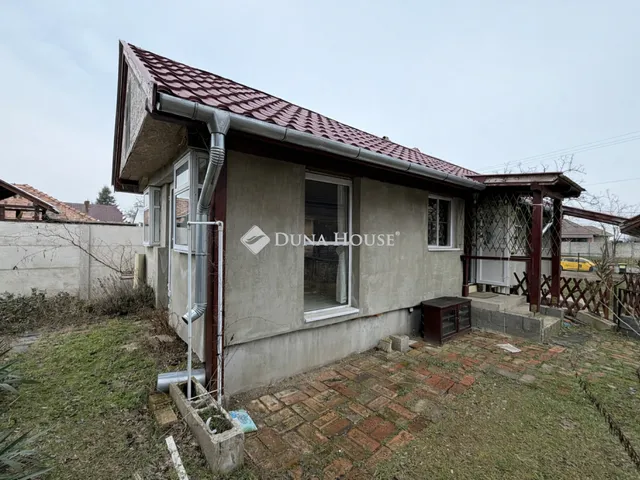 Eladó üdülő és hétvégi ház Mogyoród 40 nm