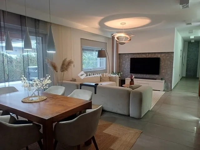 Eladó ház Szigetszentmiklós 200 nm