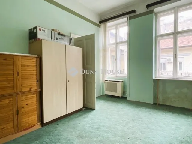 Eladó lakás Budapest VI. kerület 28 nm