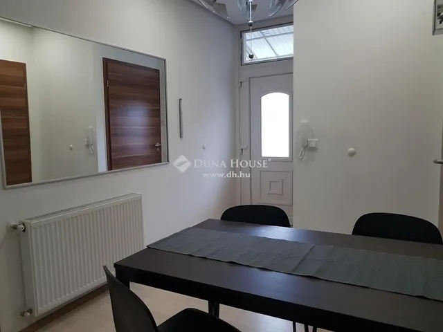 Eladó lakás Budapest VIII. kerület 61 nm