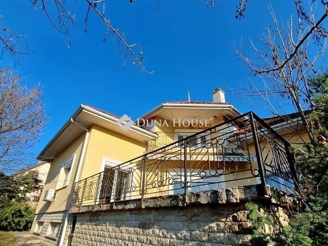 Eladó ház Budakeszi 344 nm