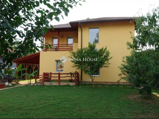 Eladó ház Kiskunlacháza 166 nm