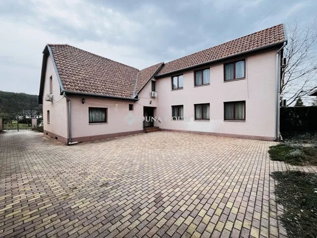 Eladó ház Szilvásvárad 271 nm